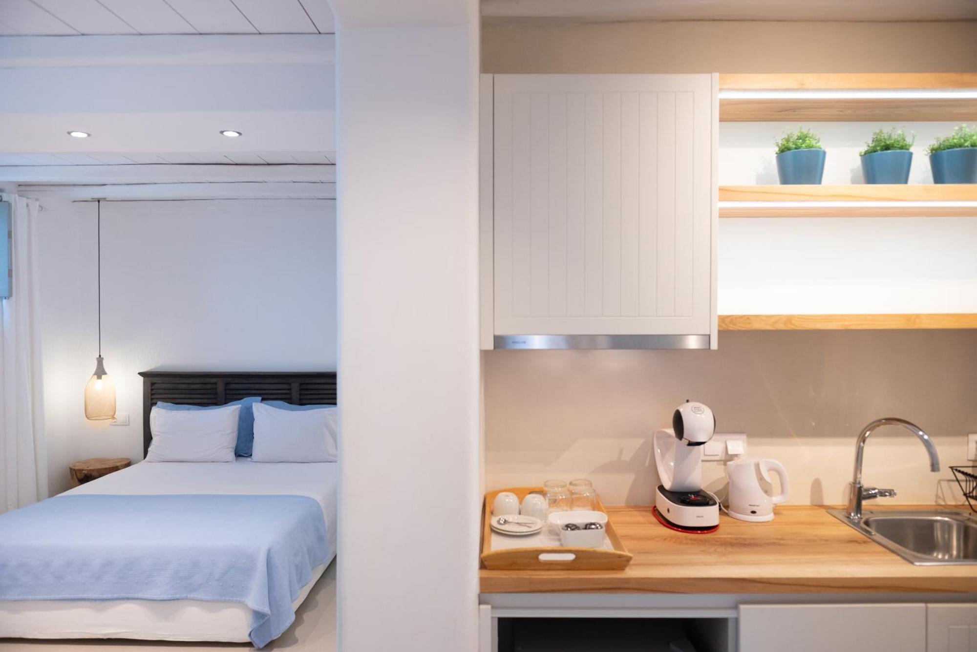 The Summit Of Mykonos Bed & Breakfast