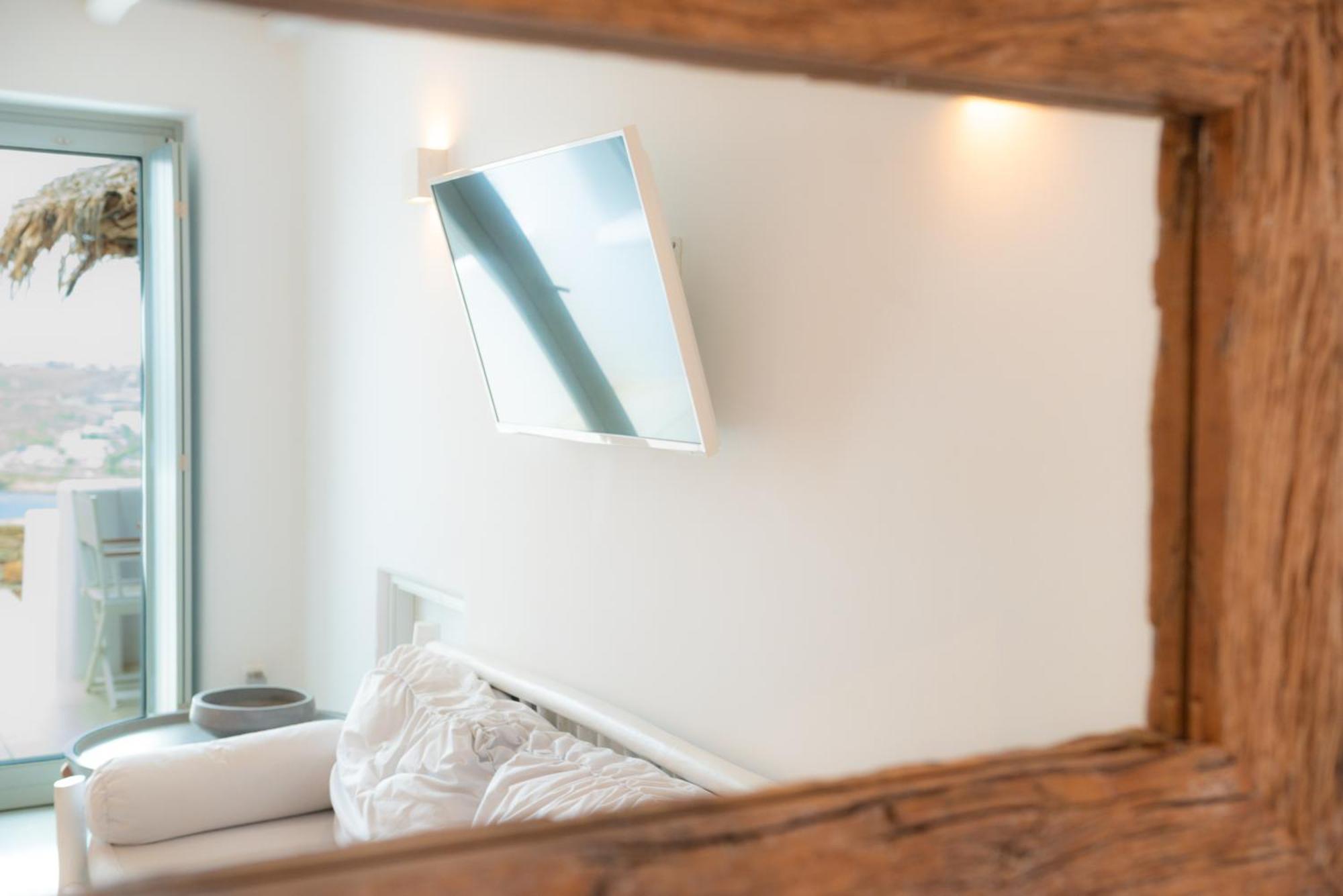 The Summit Of Mykonos Bed & Breakfast