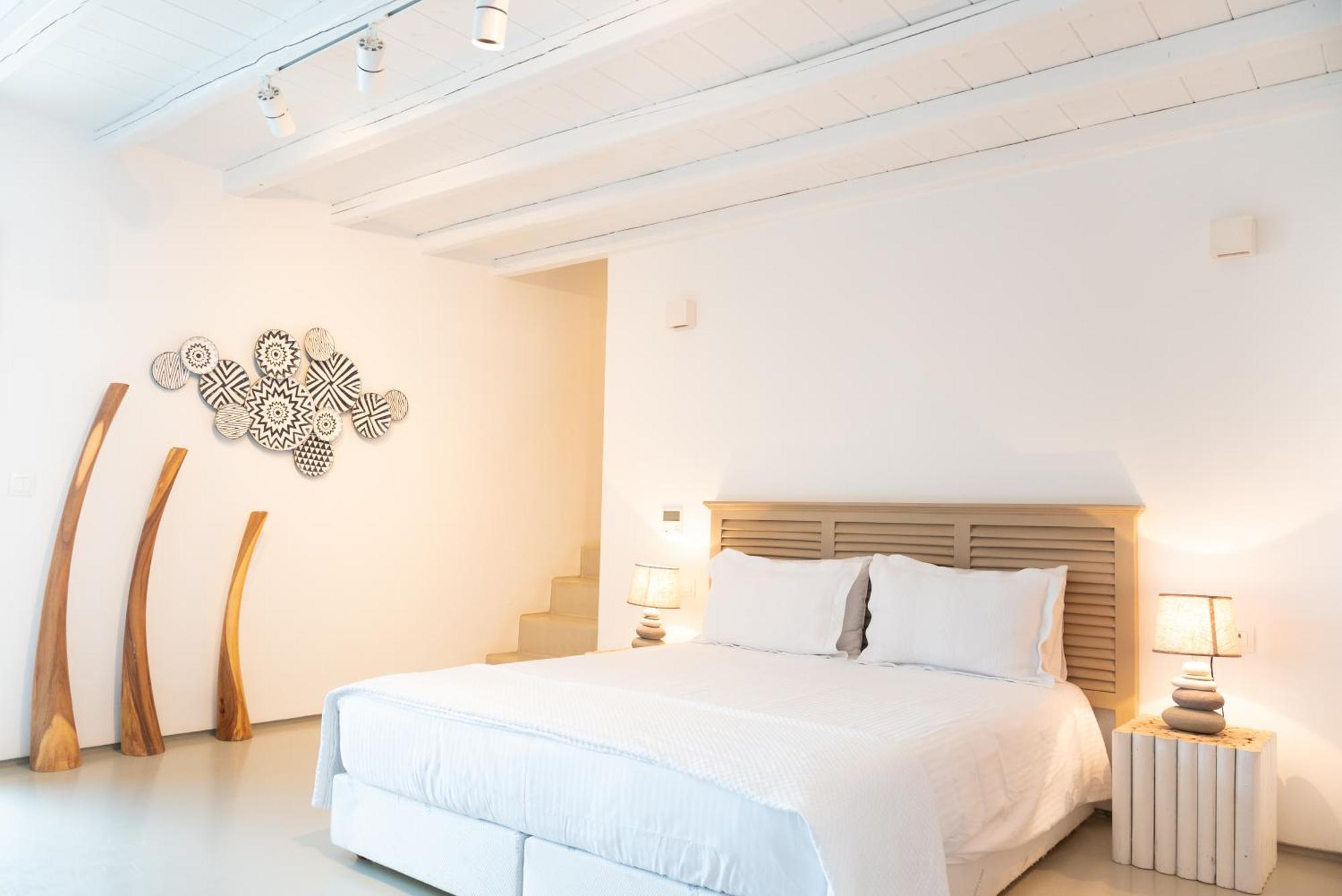 The Summit Of Mykonos Bed & Breakfast 4*